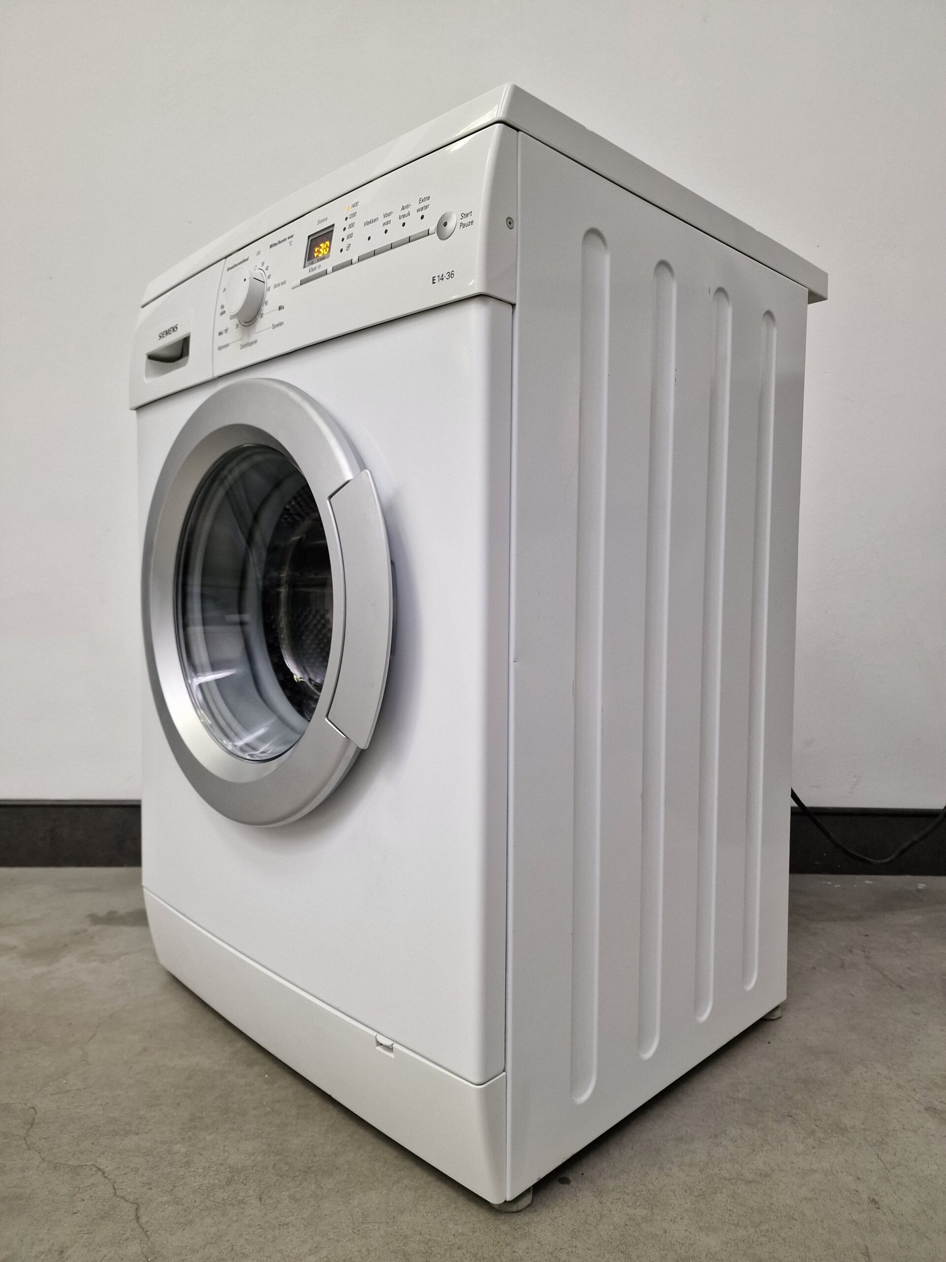 Siemens WM14E365NL Wasmachine 6 kg A - Afbeelding 5