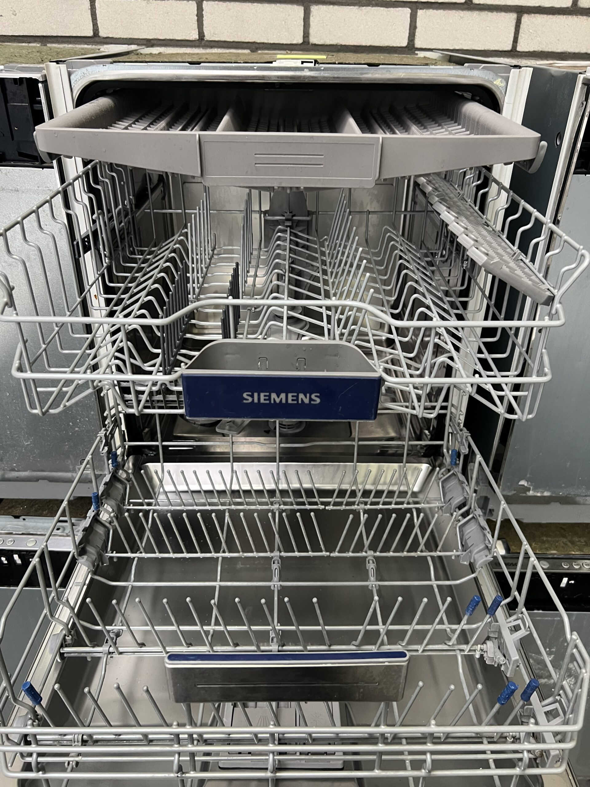 Siemens SN65N089EU Volledige Geïntegreerde Inbouw Vaatwasser A++ - Afbeelding 3